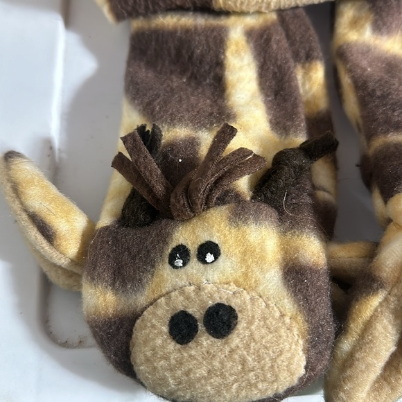 Winter hat and kitten set - Picture 2 of 4